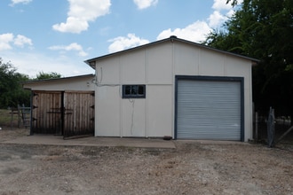 Building Photo - 5414 Cr 2526