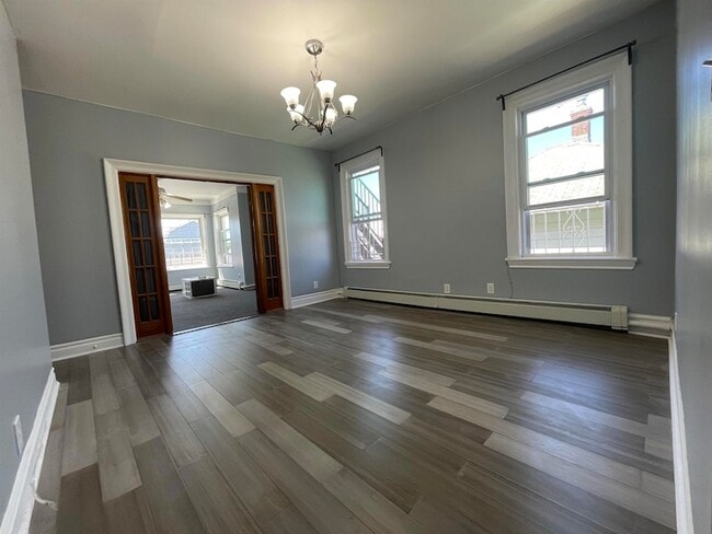 Building Photo - 304 Fulton Ave