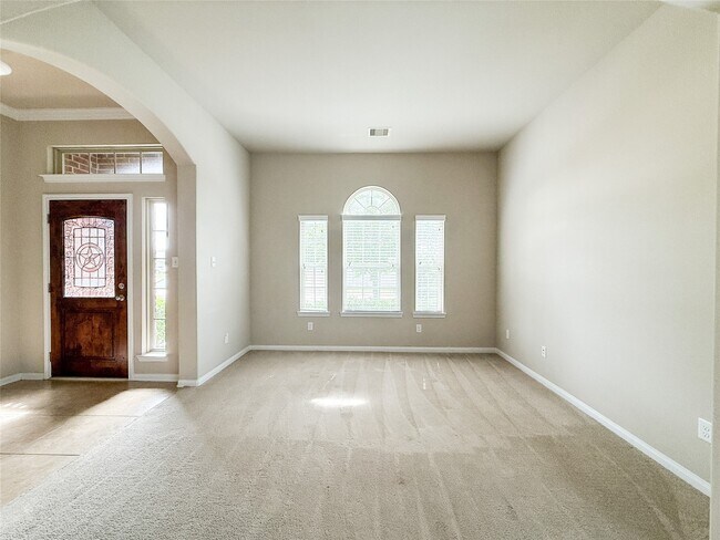 Foto del edificio - 2679 Cedar Path Ln