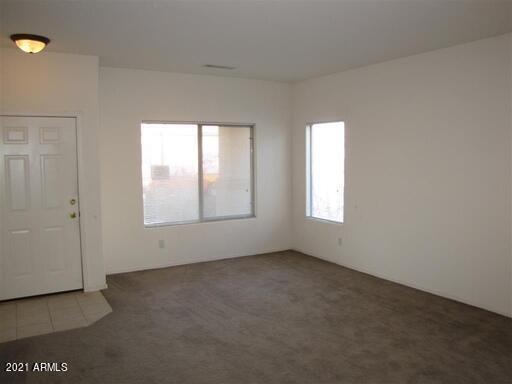 Foto del edificio - 1113 N 6th St