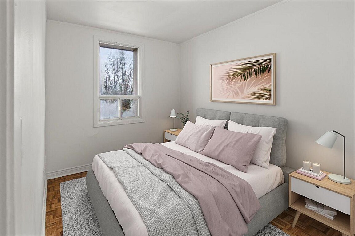 Photo principale - 496/498 Simcoe St. N.