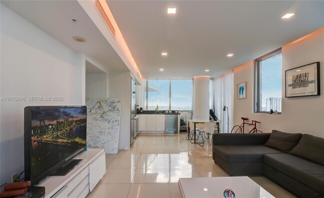 Foto del edificio - 92 SW 3rd St