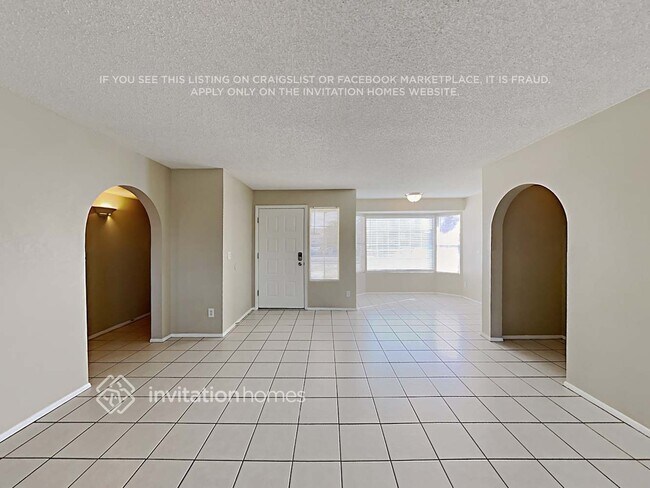Foto del edificio - 11002 N 65th Ave