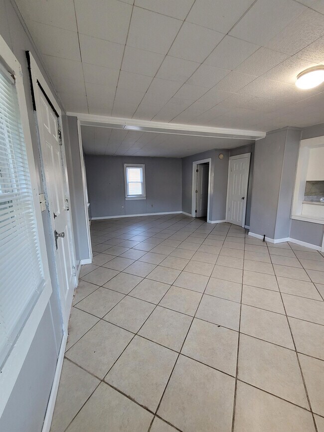 Foto del edificio - 1724 S Millwood Ave