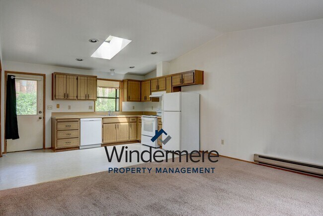 Building Photo - 1505: 4156 Cabrini Ct