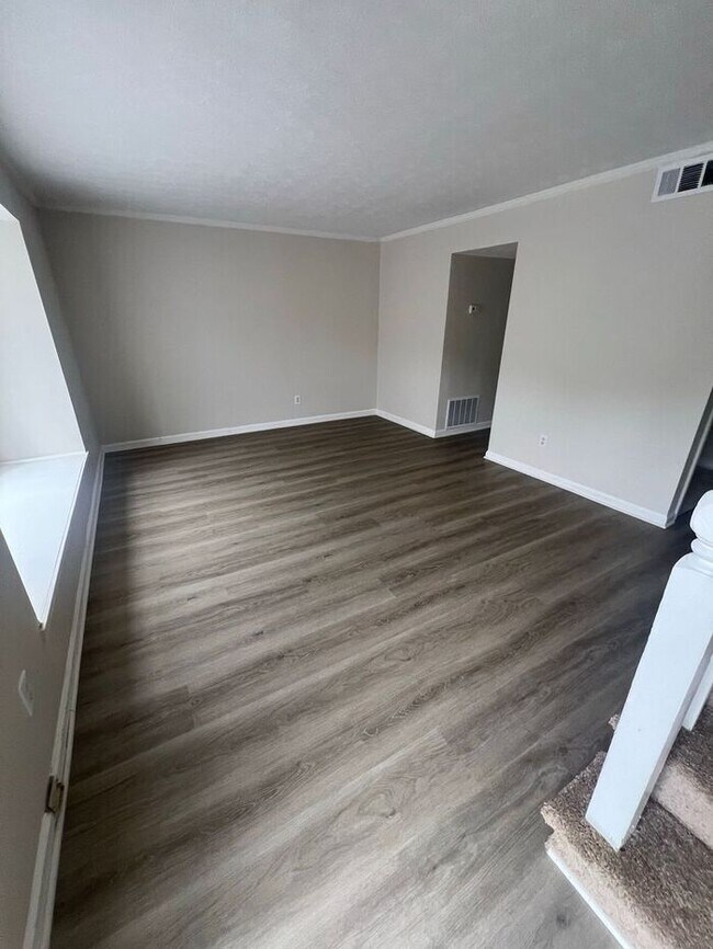 Foto del edificio - !!!WARNING: AVOID SCAMS CONFIRM RENTAL AT ...