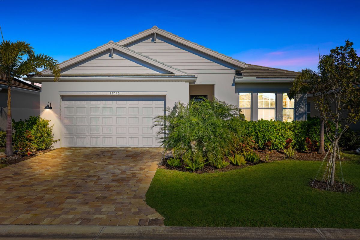 Foto principal - 28025 Seasons Tide Ave