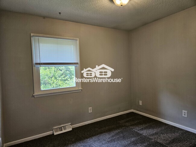 Foto del edificio - 3310 SE 5th St