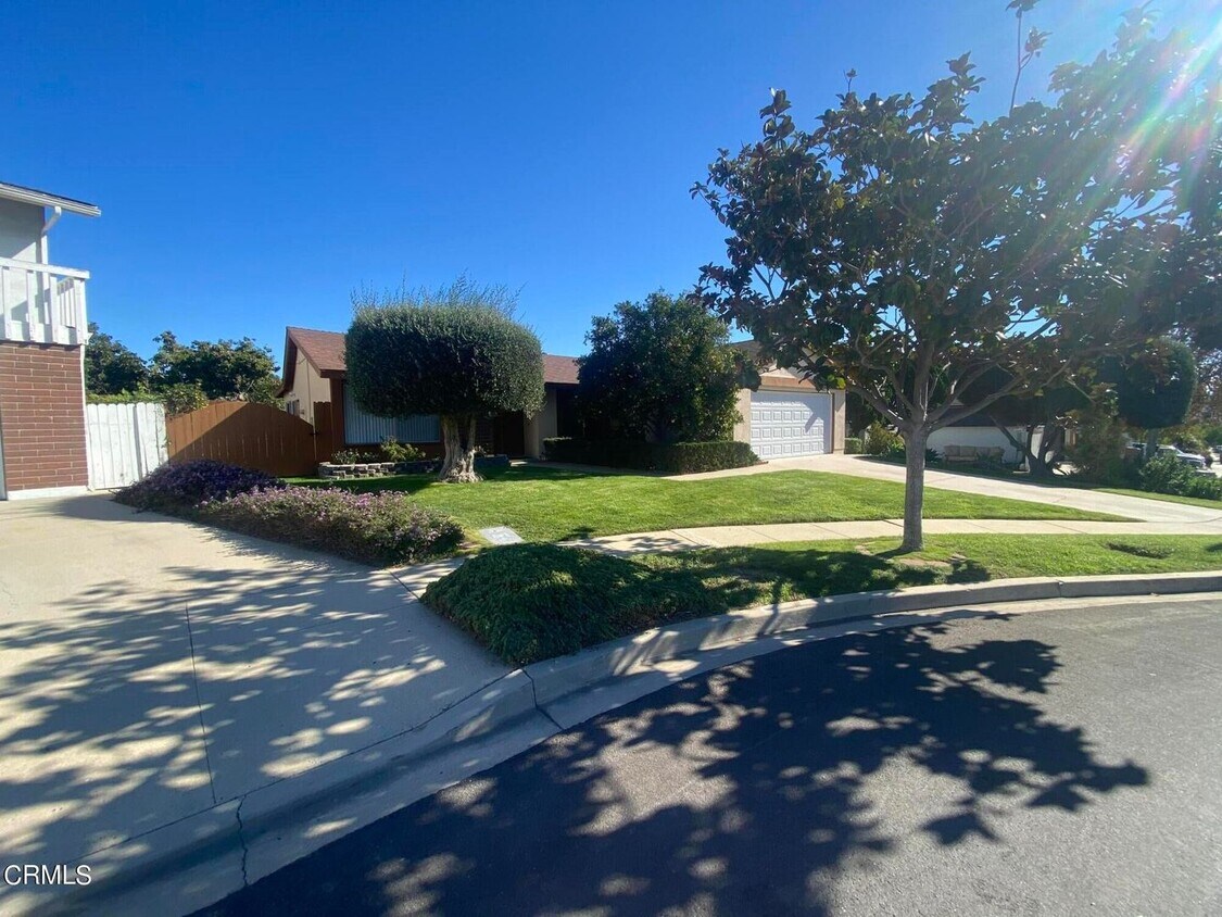 Foto del edificio - Camarillo Heights