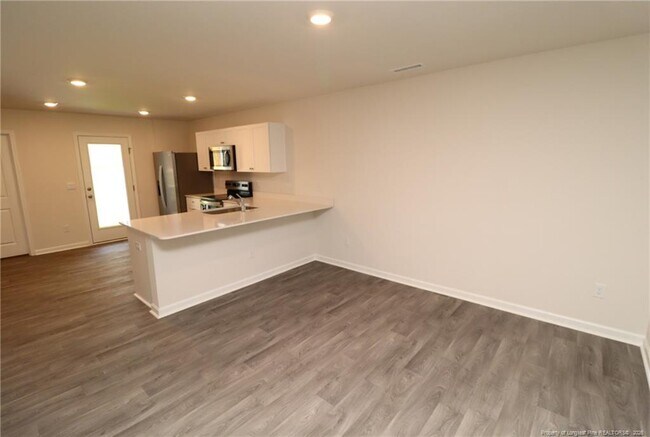 Building Photo - 8521 Beckett Chase Wy