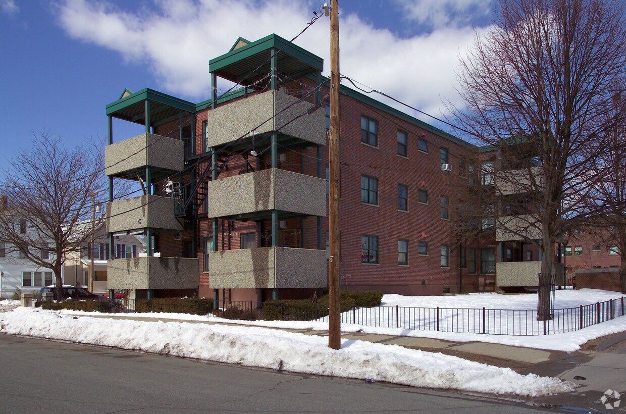 Building Photo - Toepfert Apartments