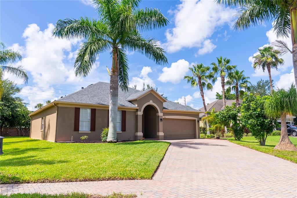 Foto principal - 5144 Legacy Oaks Dr