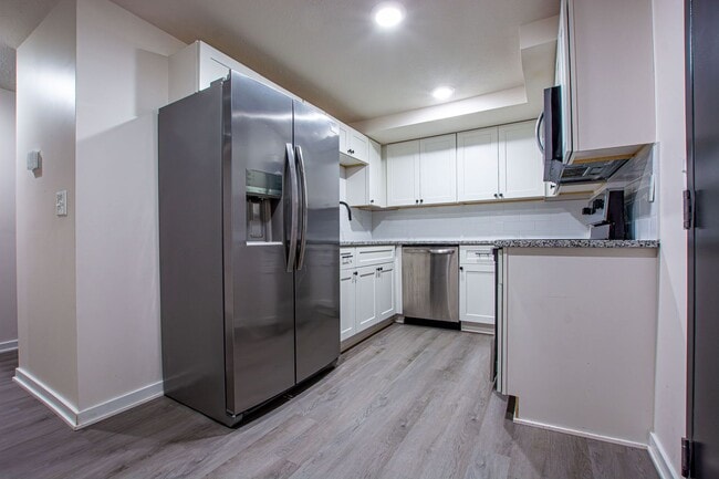 116-118 N 32nd Avenue - 116-118 N 32nd Avenue Apartment