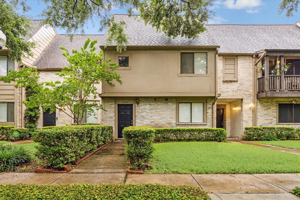 Foto principal - 15341 Falmouth Ave