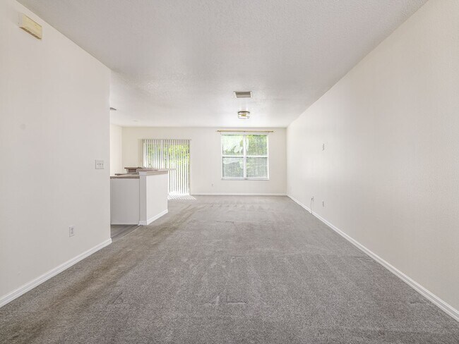 Foto del edificio - Riverview Townhome