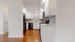 Building Photo - 164 Galen St