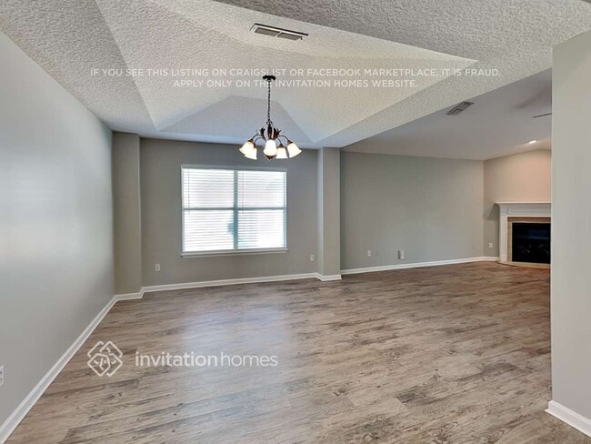 Foto del edificio - 1905 Tuscan Oaks Ct