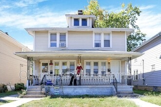 Building Photo - 47 N Hague Ave