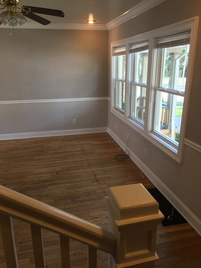 Foto del edificio - 234 N Summit St