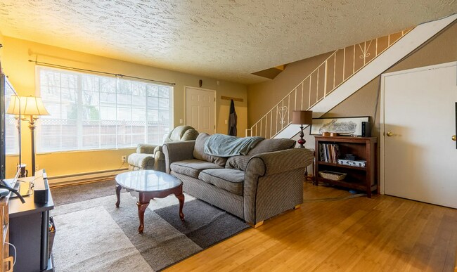 Foto del edificio - 2 Bed, 1.5 Bath in Bellingham!