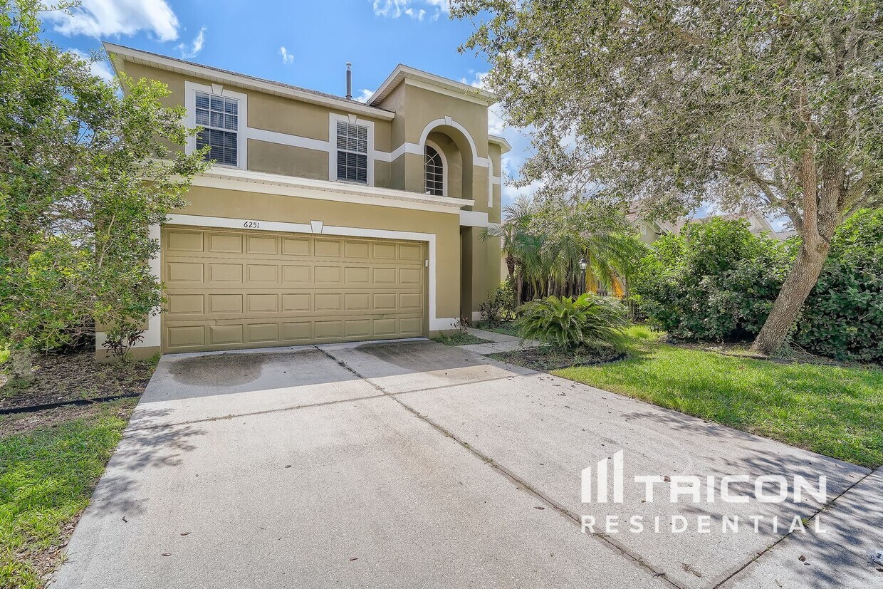Foto principal - 6251 Blue Runner Ct
