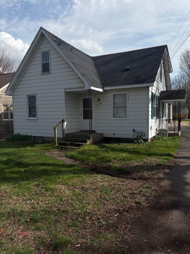 Building Photo - 26 Walnut Ct