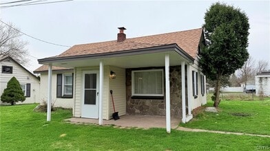 Building Photo - 4900 Bear Rd