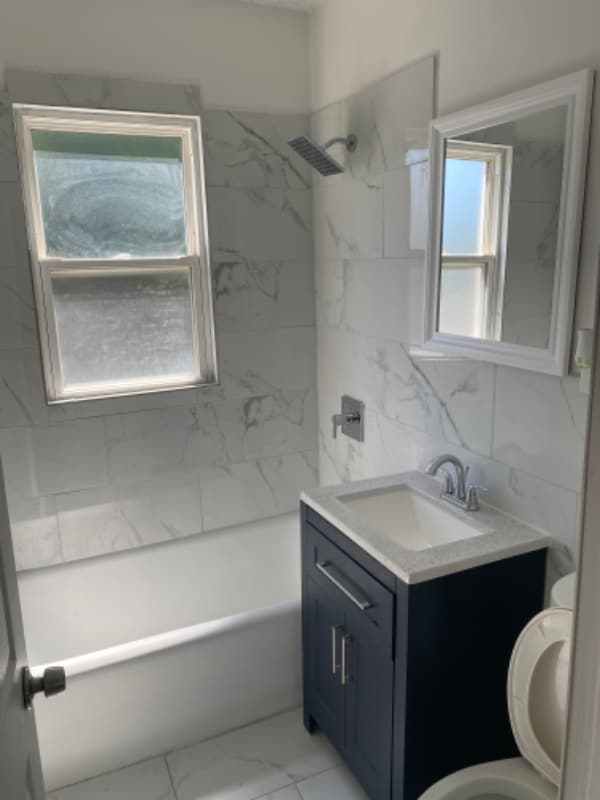 Building Photo - 10600 S Prairie Ave