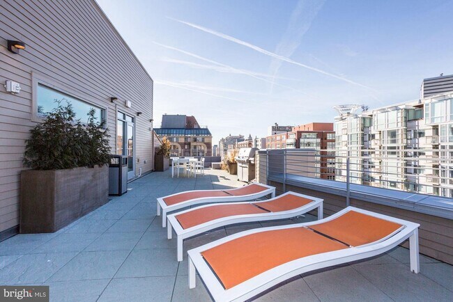 Foto del edificio - 1311 13th St NW