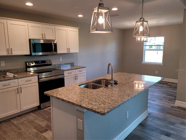 Foto del edificio - 26 Mate Cir