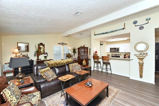 Foto del edificio - 7 Braemar Forest St