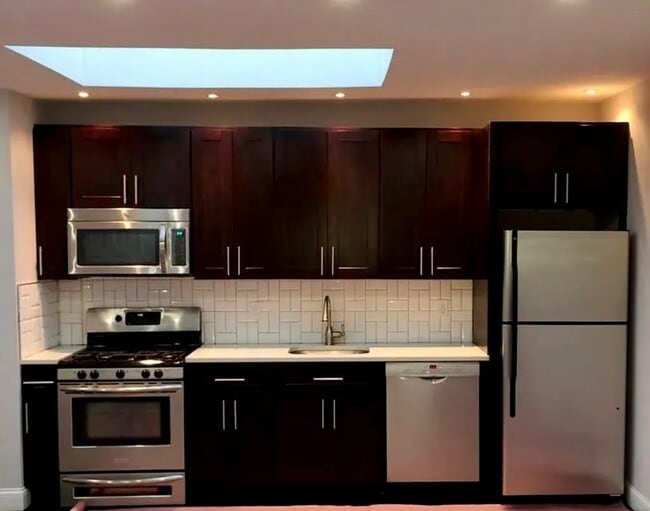 Photo - Furnished room/NOT APARTMENT