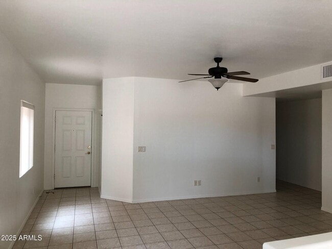 Building Photo - 2218 Las Brisas Way