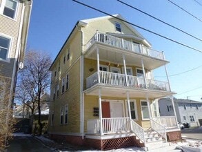 Building Photo - 44 Richter St
