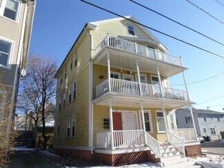 Building Photo - 44 Richter St