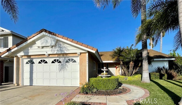 Building Photo - 16584 Yucca Cir
