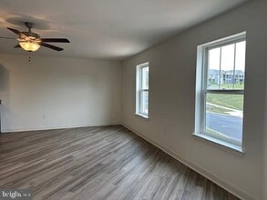 Building Photo - 1708 Fairmont Dr