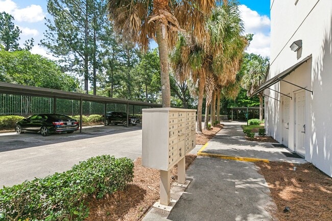 Building Photo - Perkins Palms Condominiums – 1 & 2 Bedroom Homes Available Now