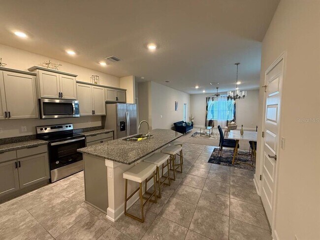 Building Photo - 3828 Sagefield Dr