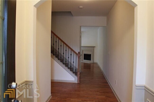 Building Photo - 6065 Apple Rose Dr
