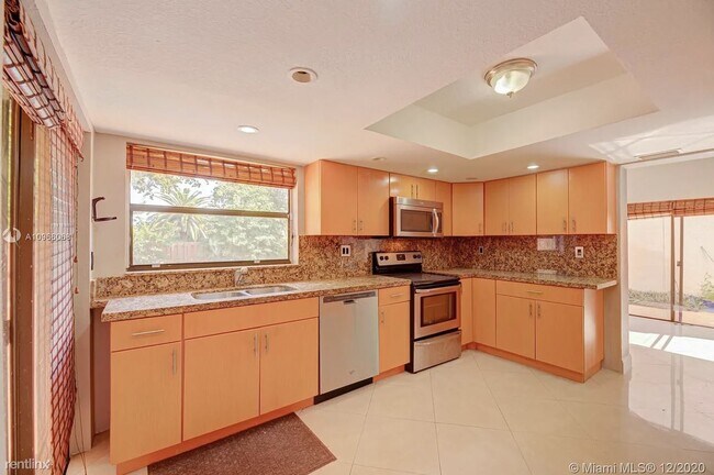 Foto del edificio - 4 br, 2 bath House - 9953 SW 147th Ct
