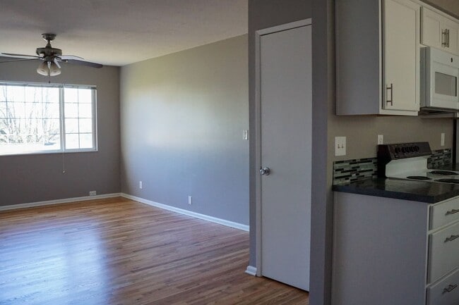 Photo - 5025 S Corbett Ave #15 Apartment