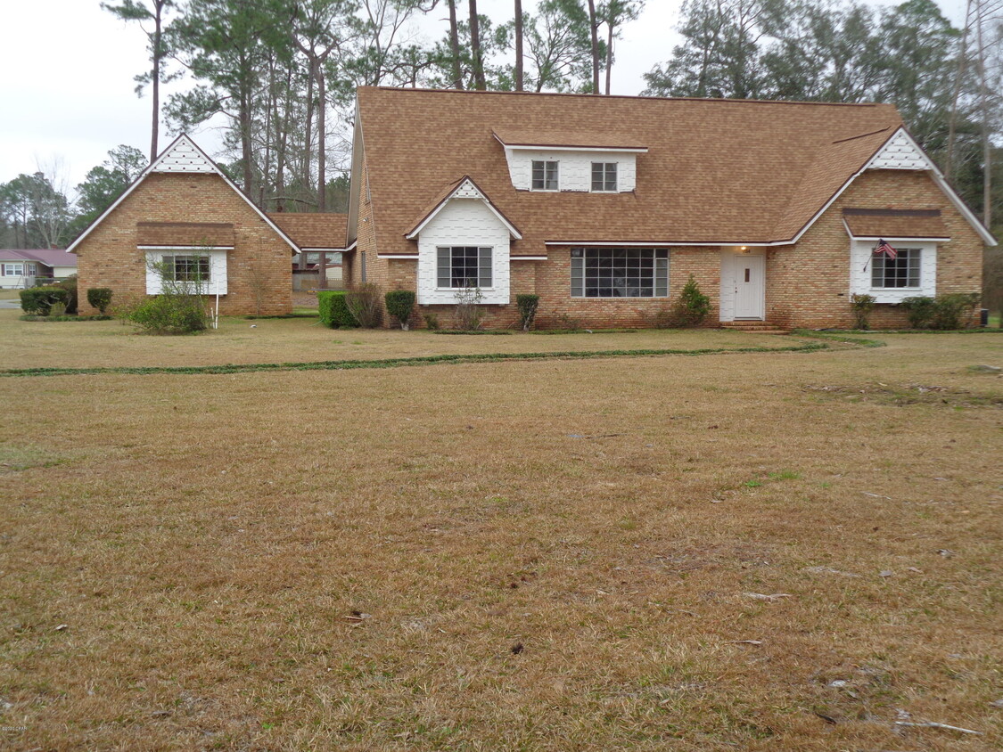 Primary Photo - 1154 10th Ave