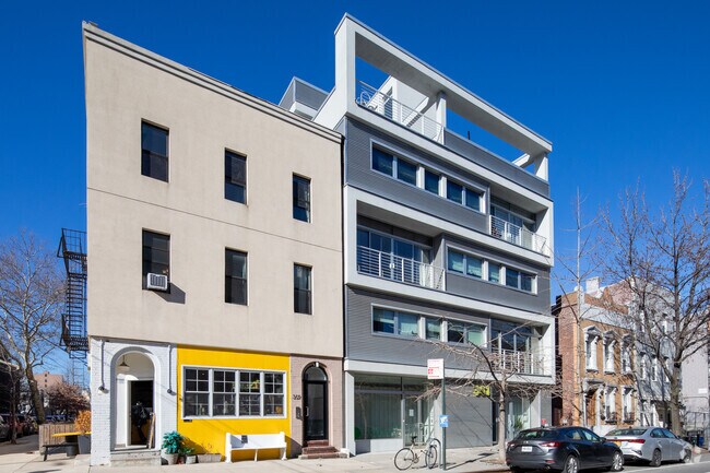 Building Photo - 361 Manhattan Ave
