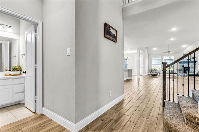 Foto del edificio - 713 Parkland Dr