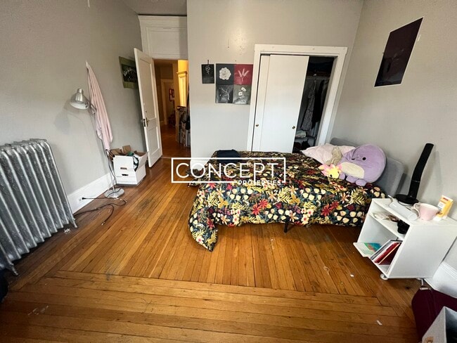 Foto del edificio - 463 Park Dr