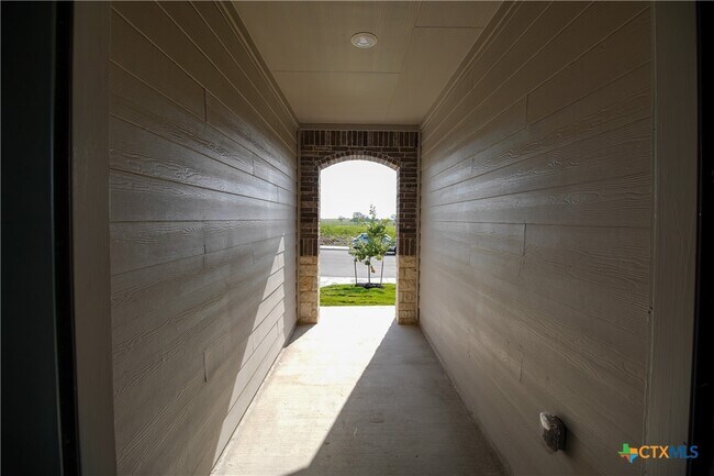 Foto del edificio - 472 Desert Willow