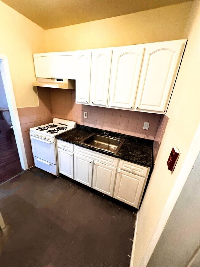 Foto del edificio - 4134-36 Orchard Street