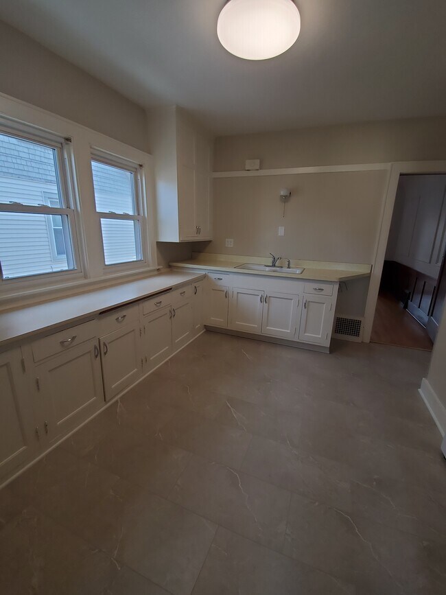 Foto del edificio - 2238/40 N 62nd St