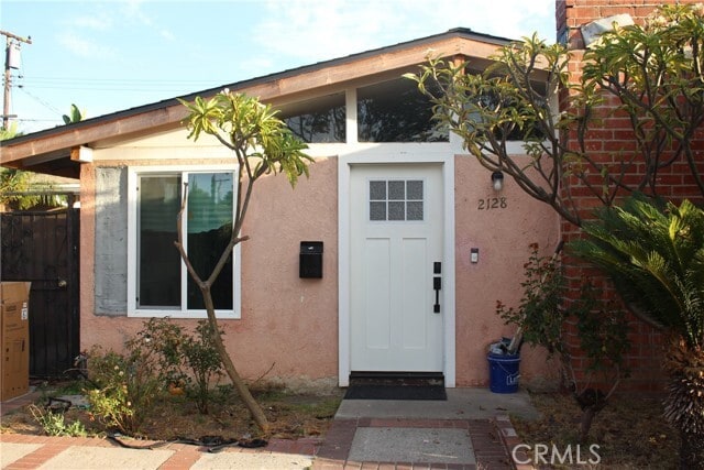 Building Photo - 2128 W Larkspur Dr